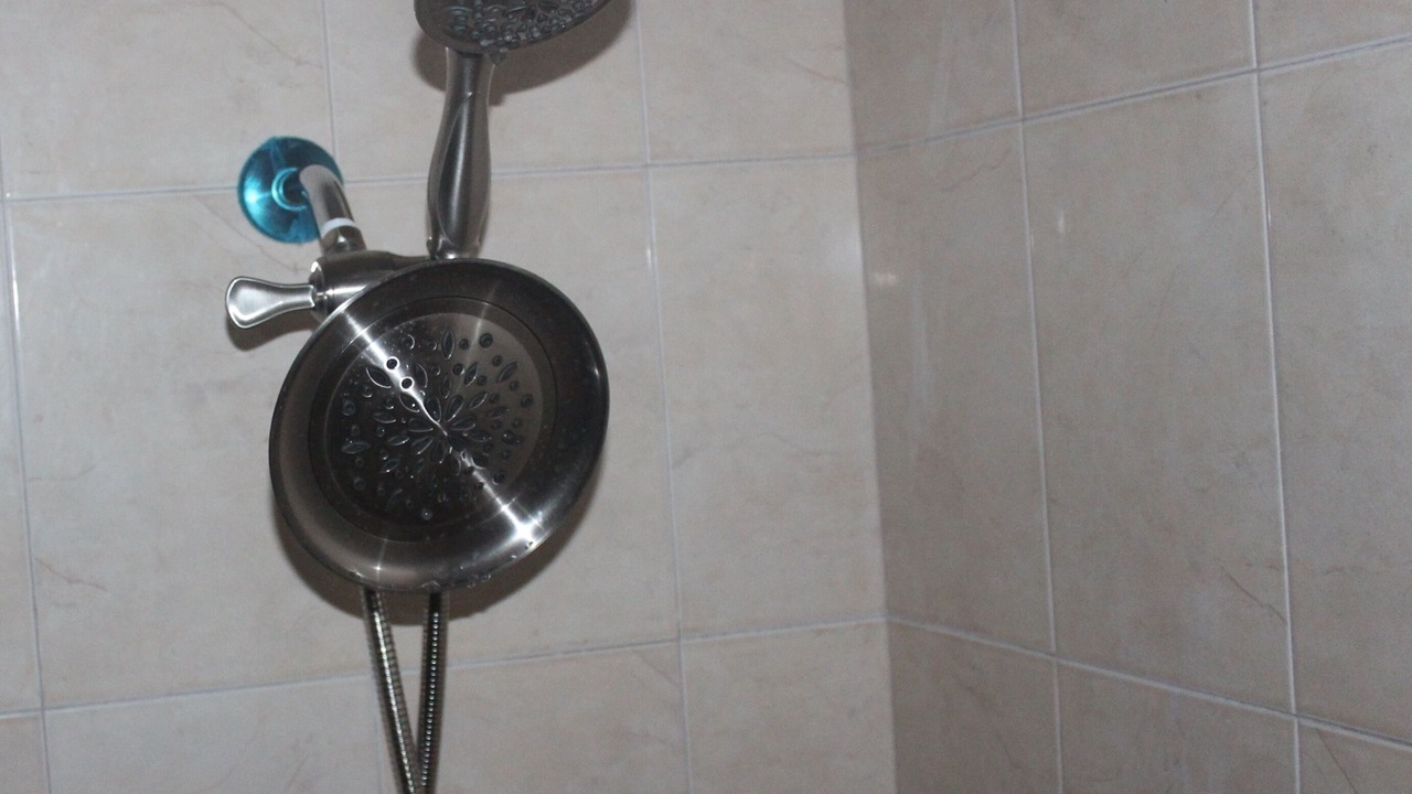 Photo of Bathroom in Molynes Gardens