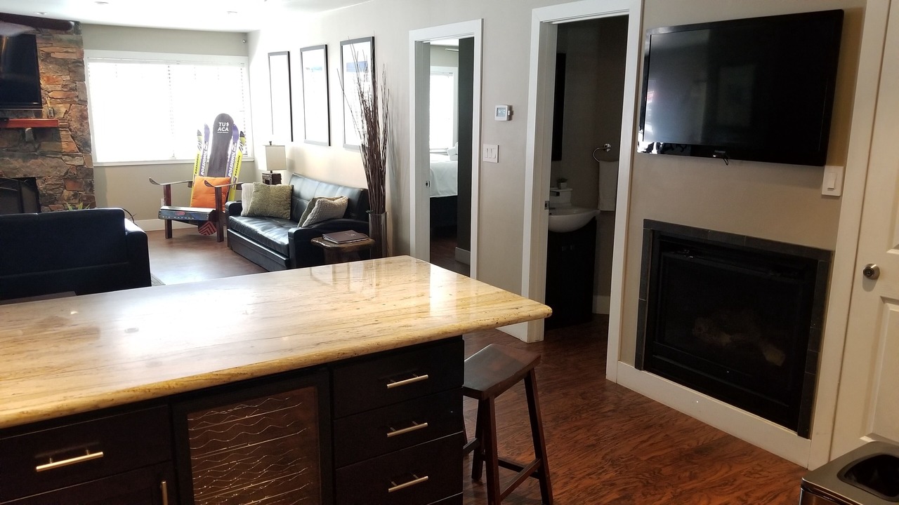 Photo of Livingroom in Lakeside Park