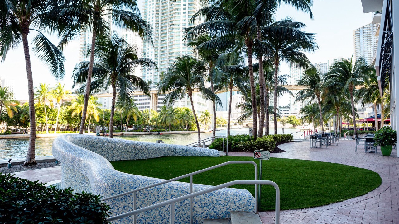Photo of Others in Downtown Miami
