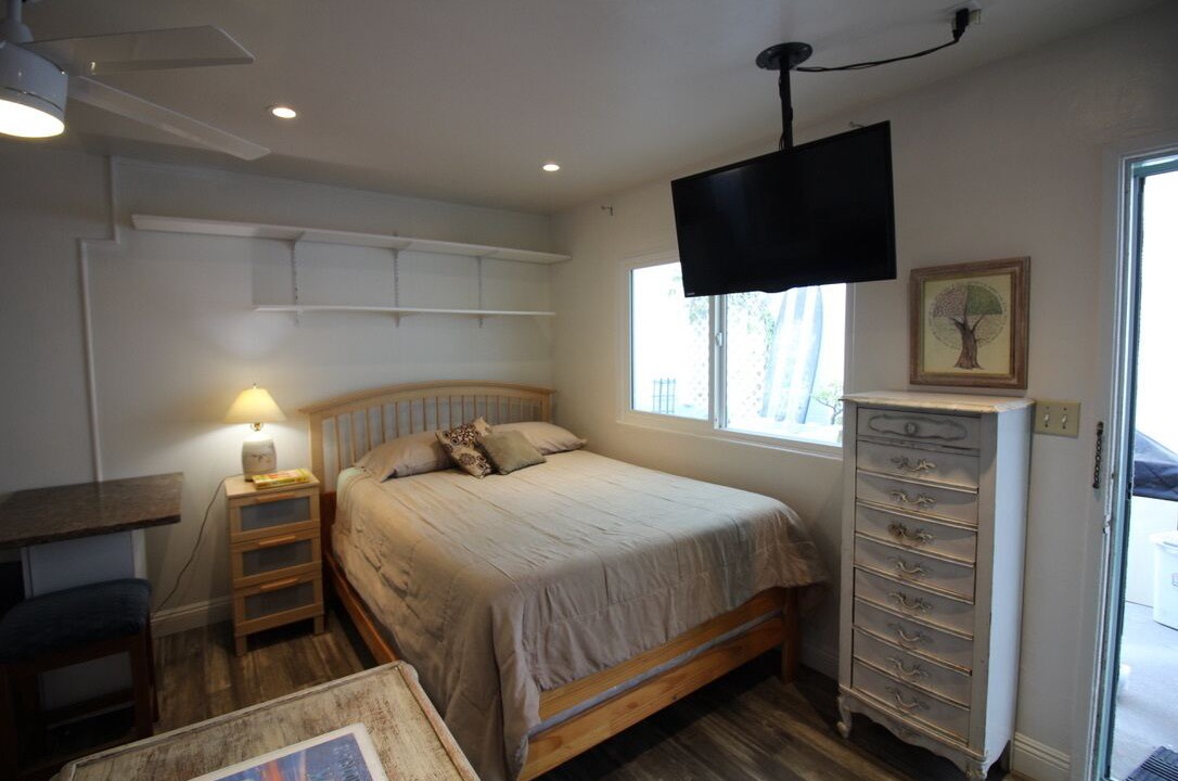 Photo of Bedroom in South Mission Beach