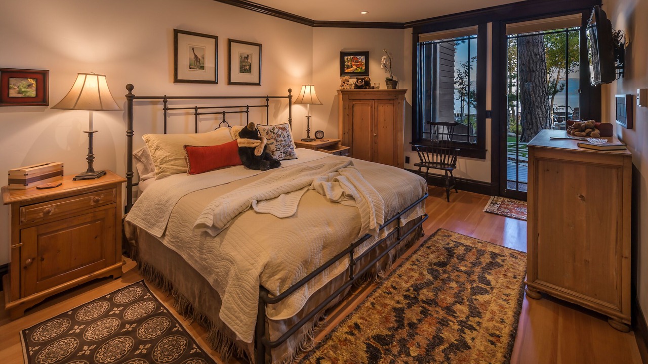 Photo of Bedroom in Carnelian Bay