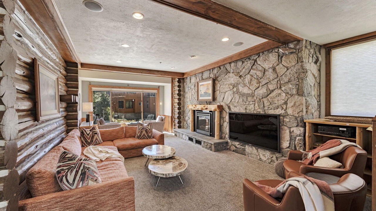 Photo of Livingroom in Salt Lake Mountain Resorts