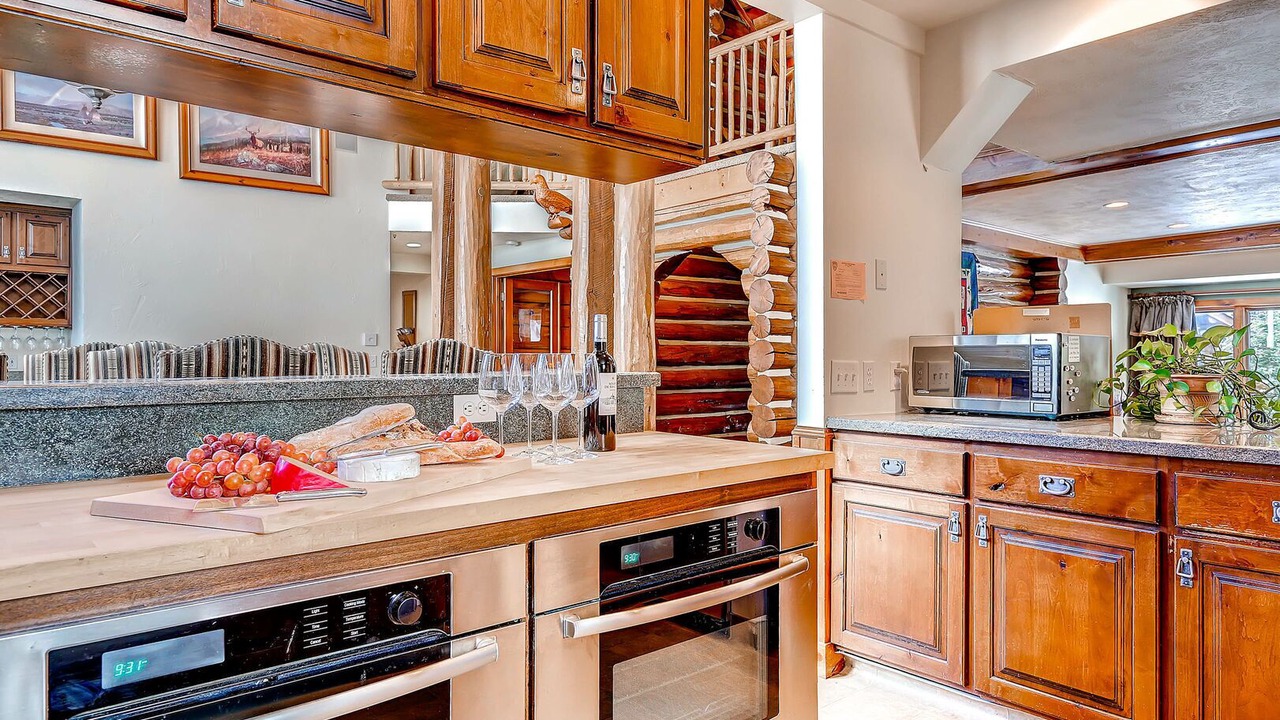 Photo of Kitchen in Salt Lake Mountain Resorts