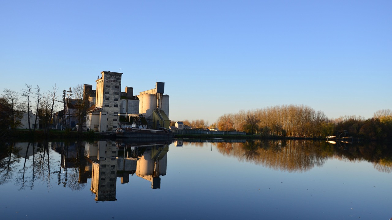 Photo of Others in Pont-sur-Yonne