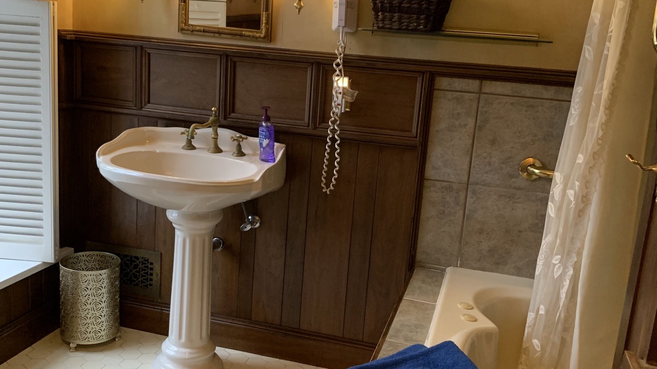 Photo of Bathroom in Canandaigua