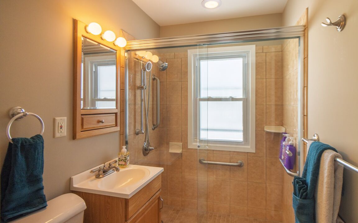 Photo of Bathroom in Highland