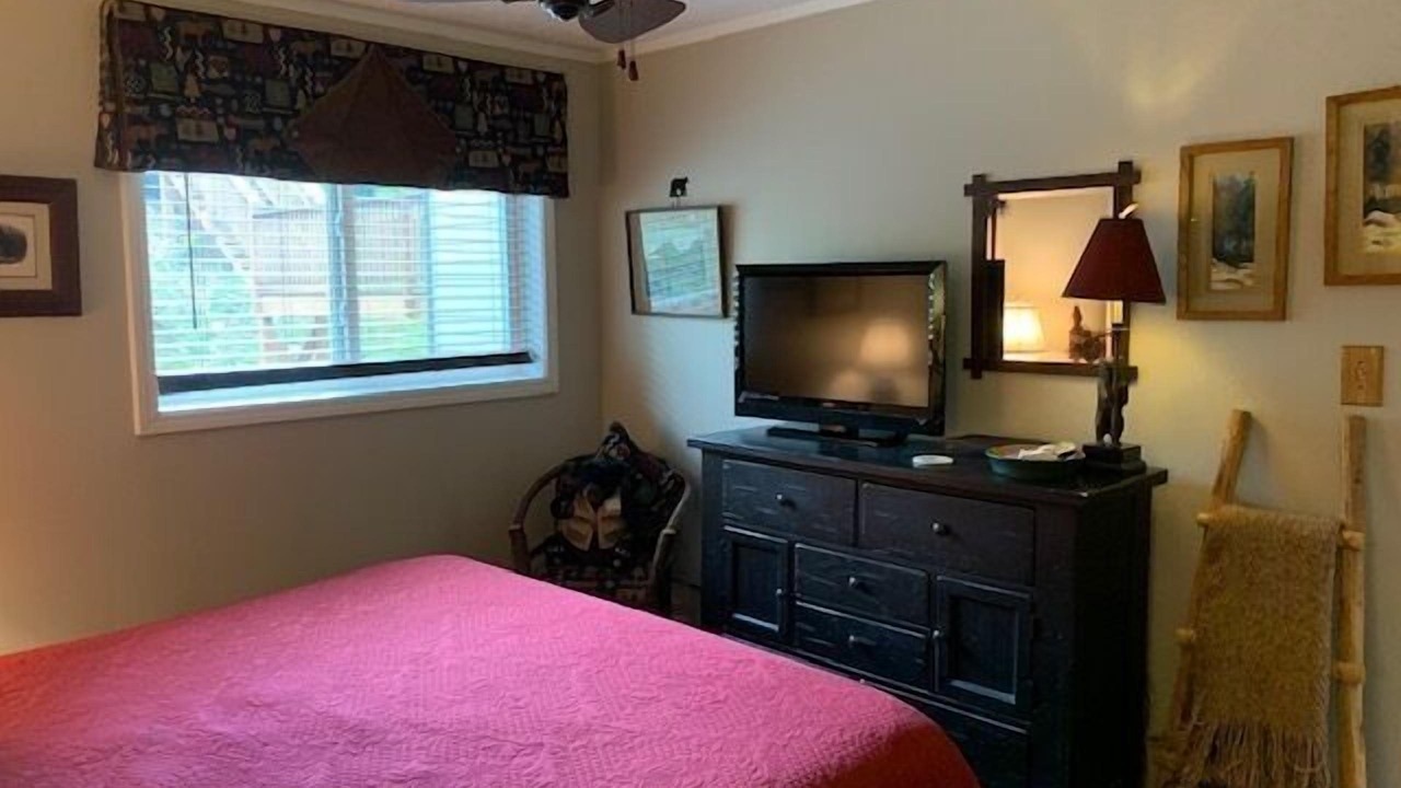 Photo of Bedroom in Sugar Mountain