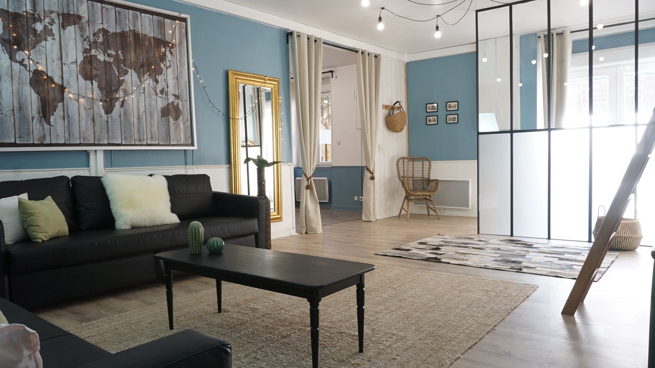 Photo of Livingroom in La Chapelle-Rablais