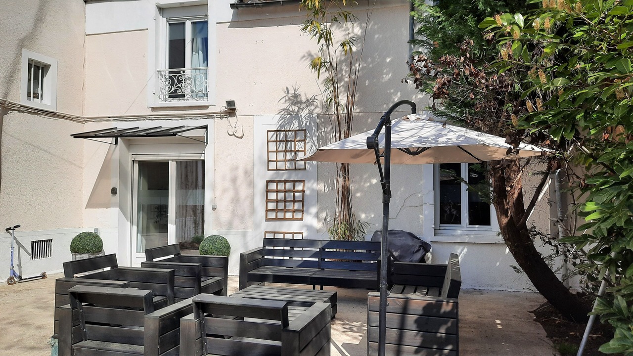 Photo of Patio Balcony in La Chapelle-Rablais