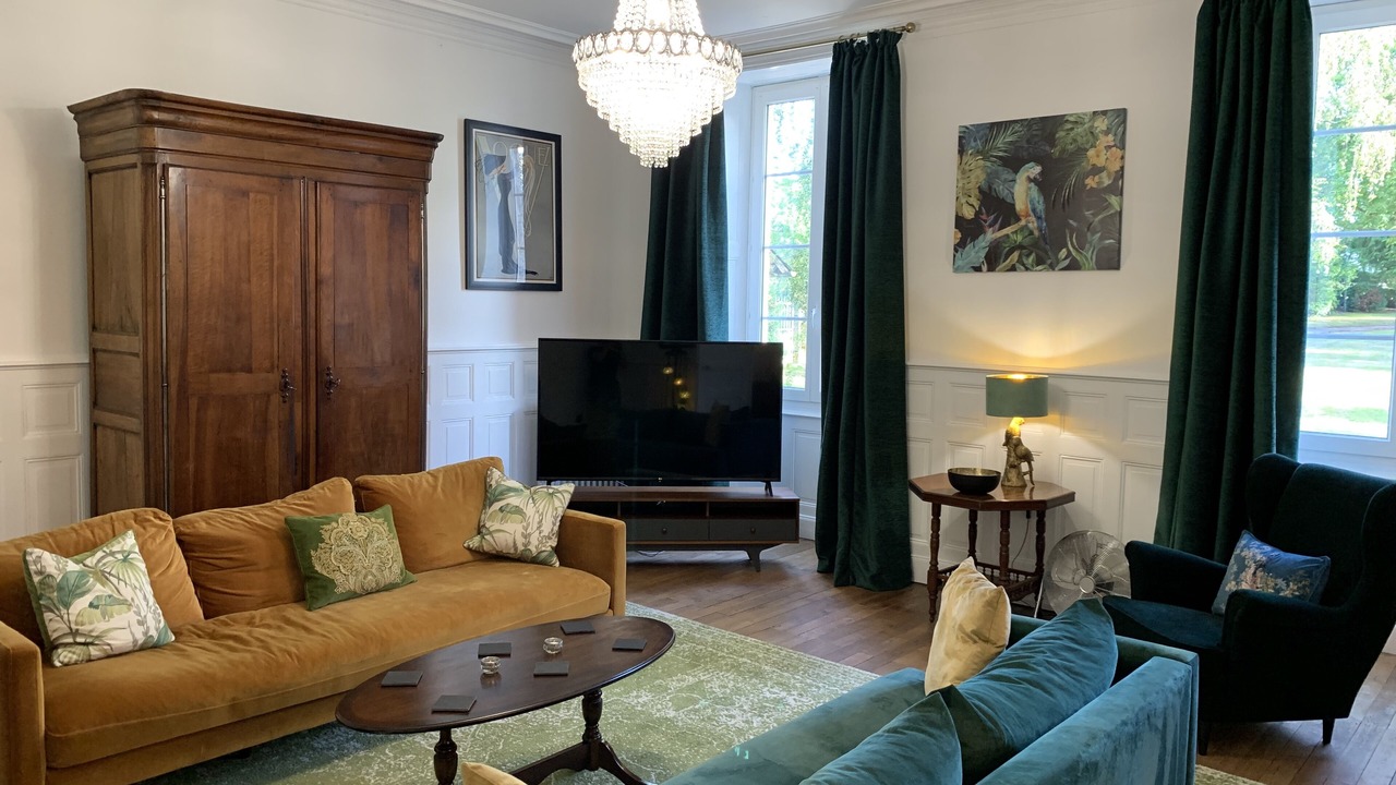 Photo of Livingroom in LAbsie