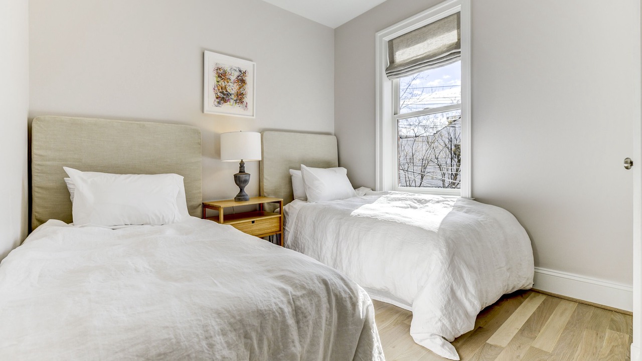Photo of Bedroom in Logan Circle