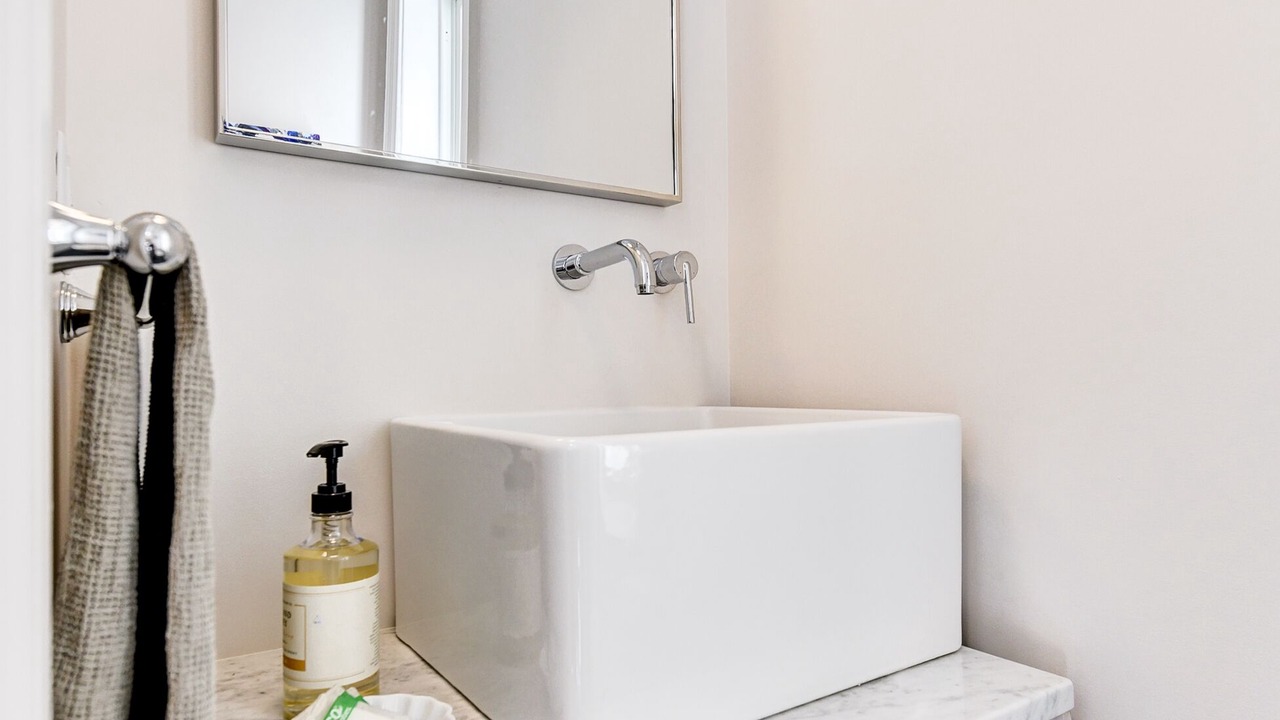 Photo of Bedroom in Logan Circle