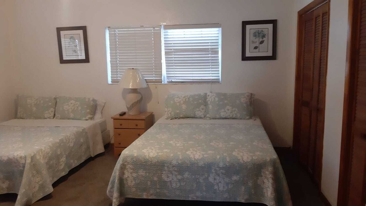 Photo of Bedroom in Bahamas Terrace