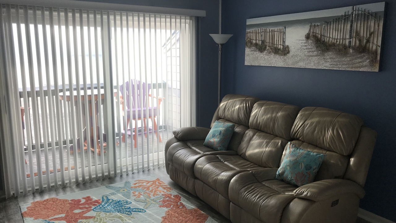 Photo of Livingroom in Surfside Beach