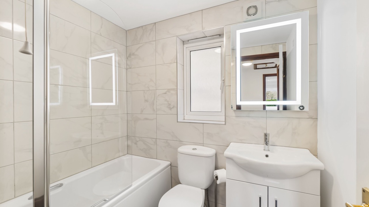 Photo of Bathroom in Saltash