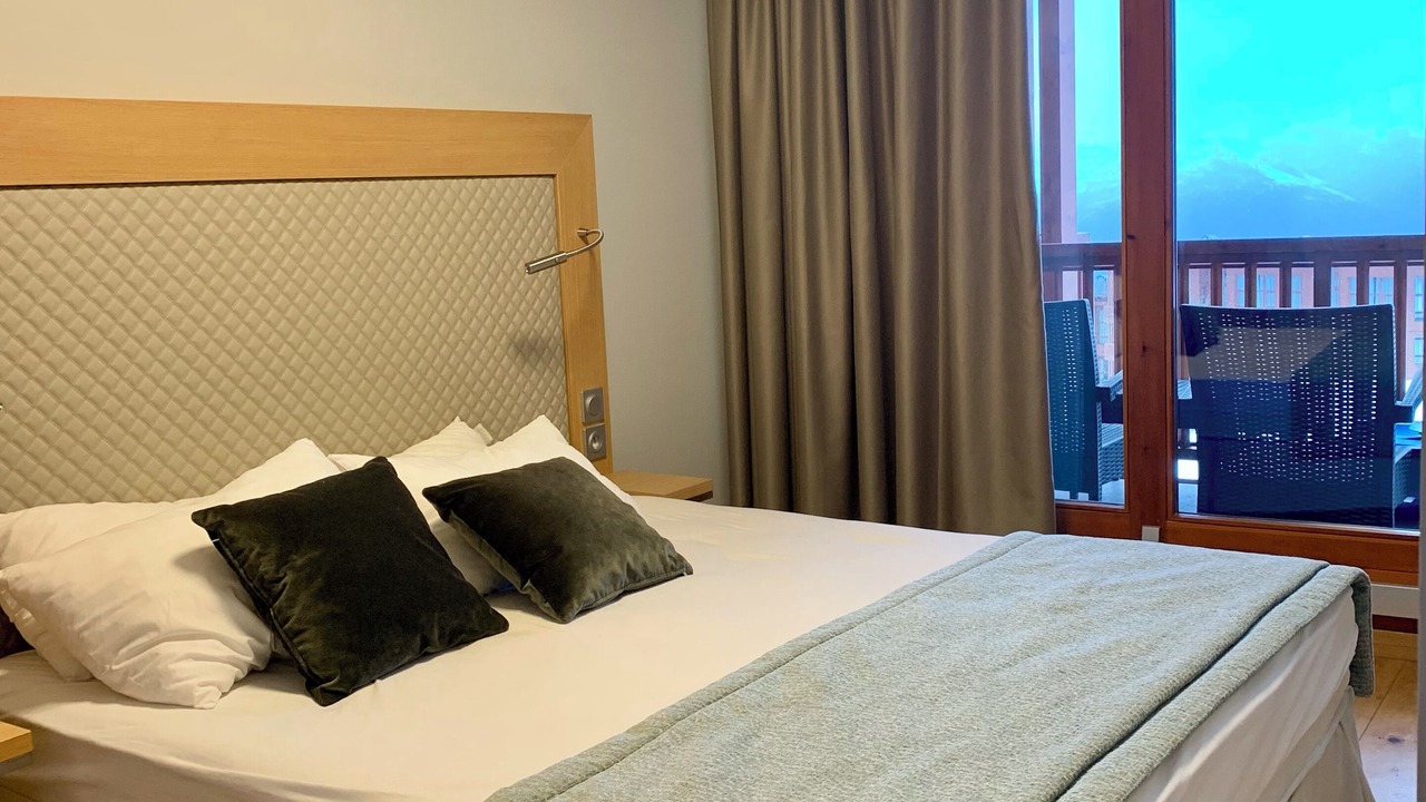 Photo of Bedroom in Arc-1800