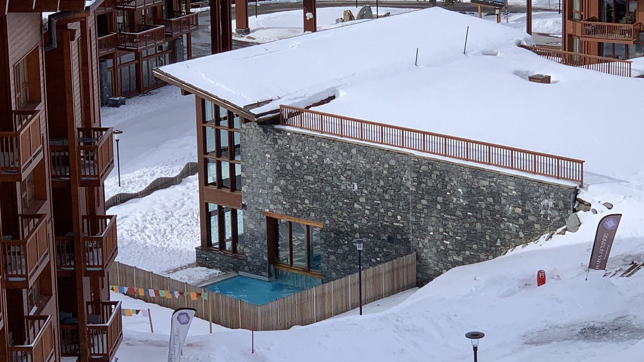 Photo of Outdoor in Arc-1800
