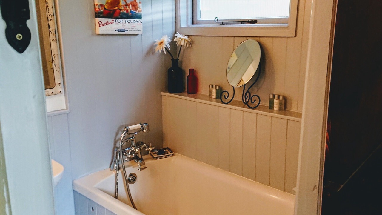 Photo of Bathroom in Cadgwith