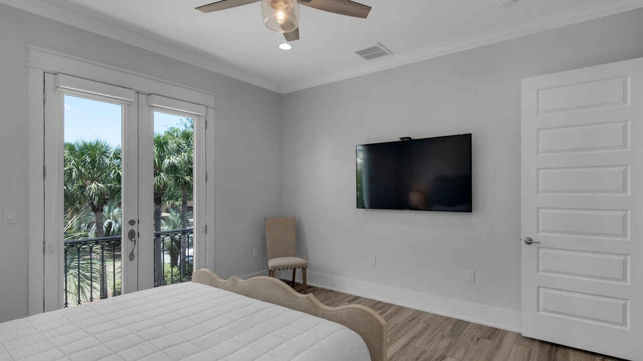 Photo of Bedroom in Emerald Waters Village