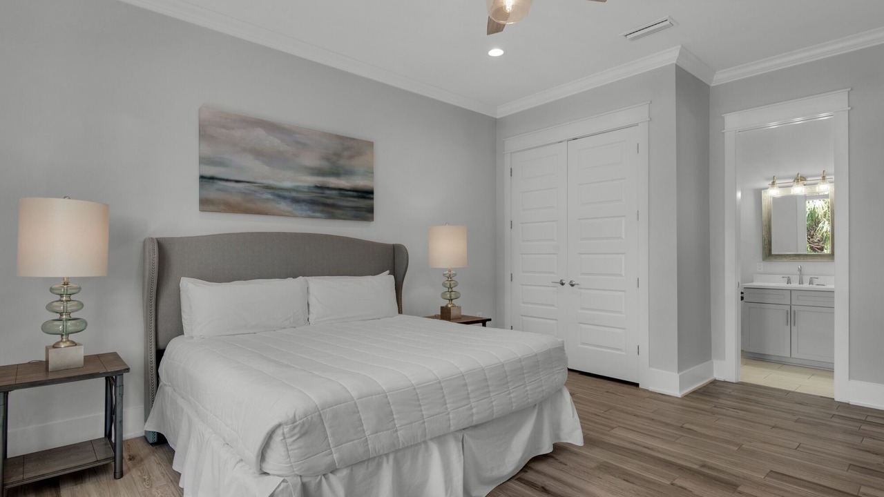 Photo of Bedroom in Emerald Waters Village