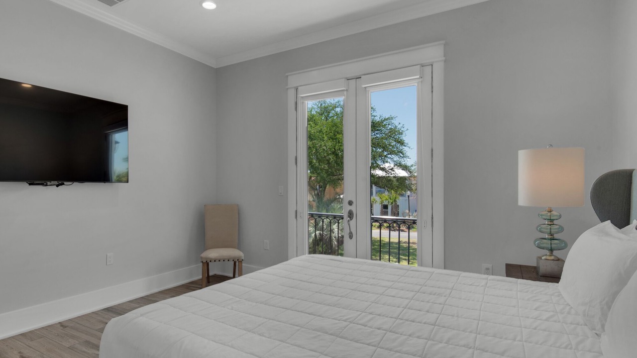 Photo of Bedroom in Emerald Waters Village