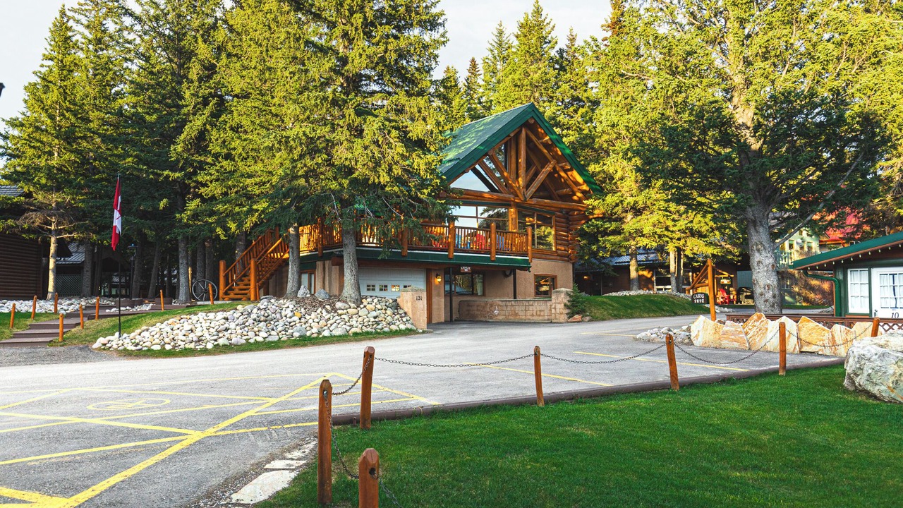 Photo of Outdoor in Jasper East