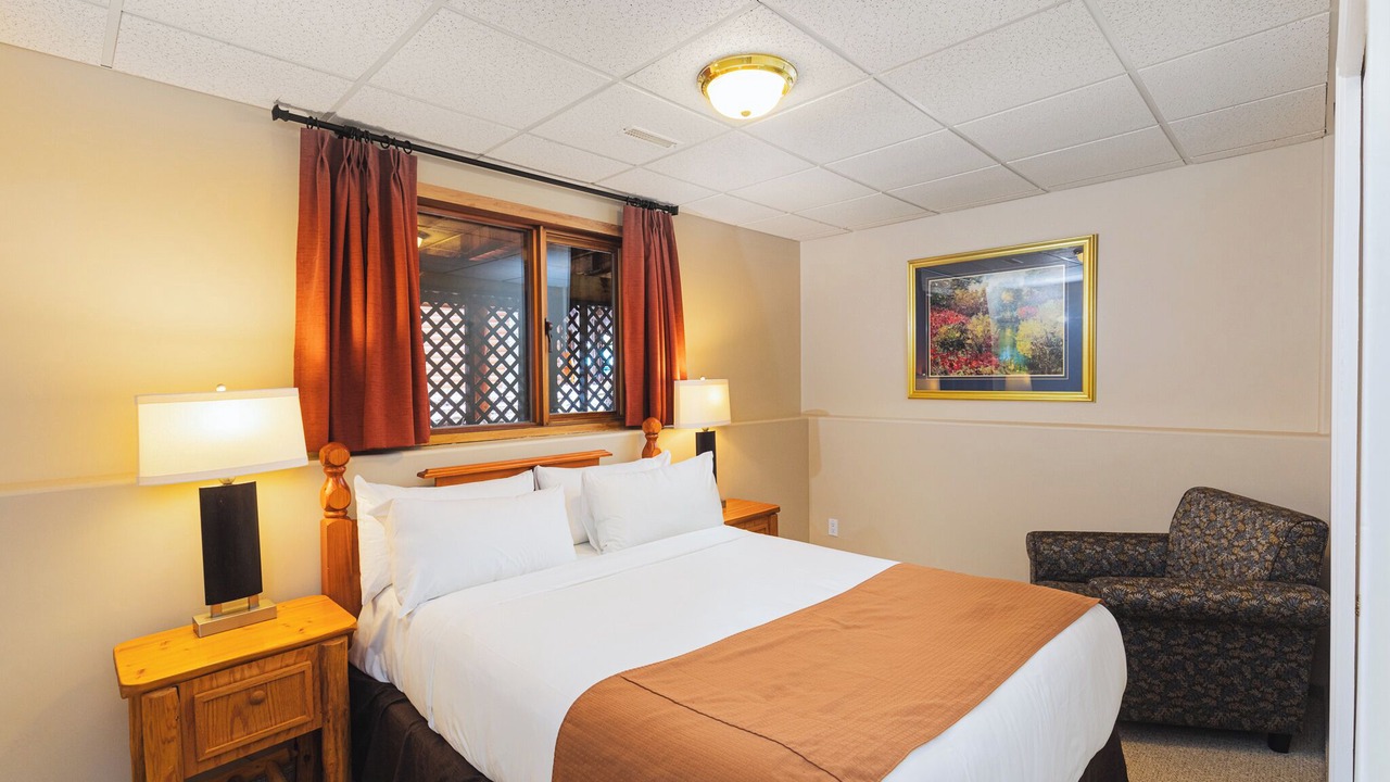 Photo of Bedroom in Jasper East