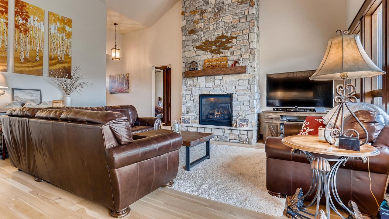 Photo of Livingroom in Grand County