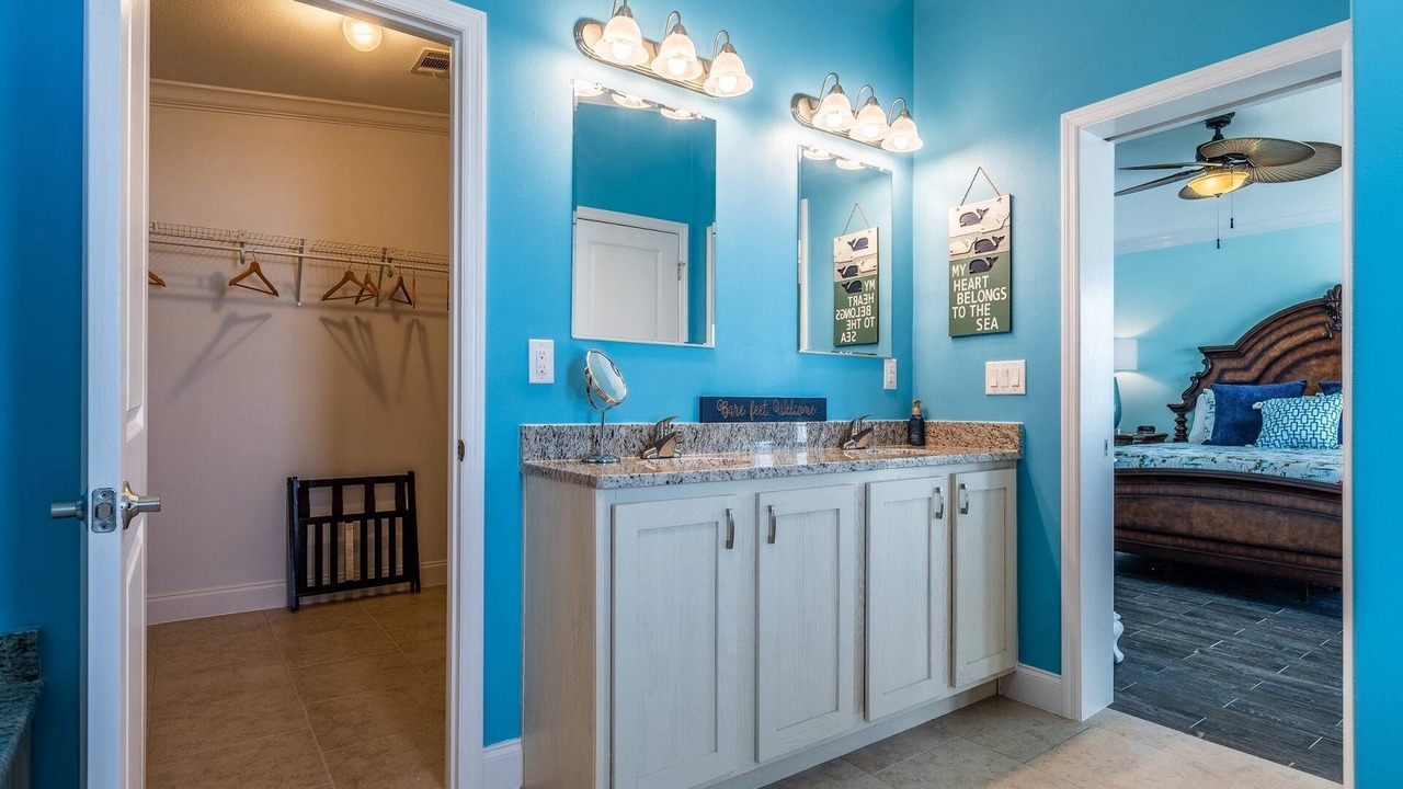 Photo of Bathroom in Sugarloaf Shores