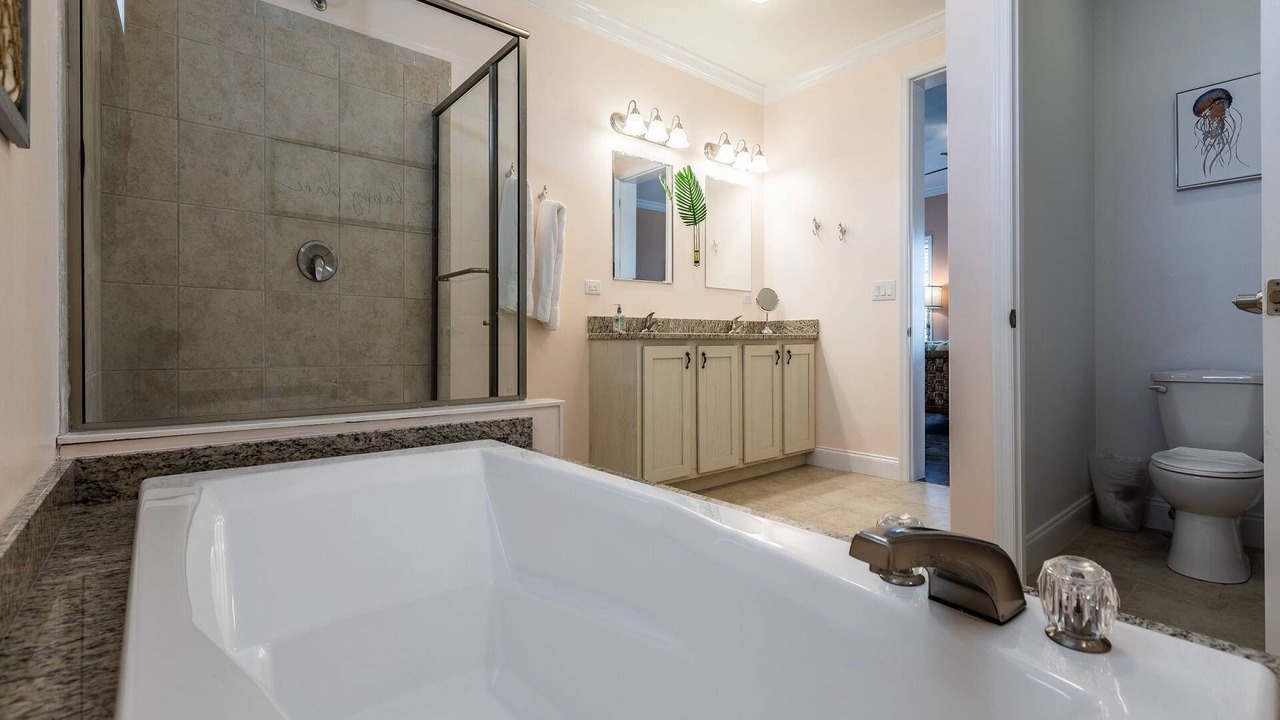 Photo of Bathroom in Sugarloaf Shores