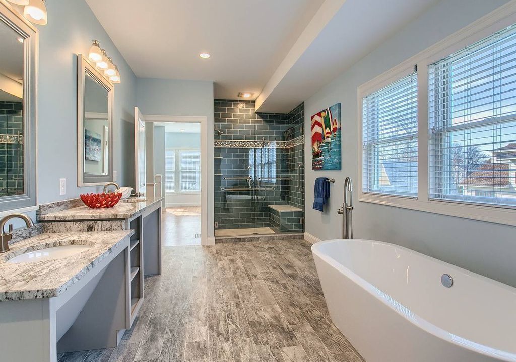 Photo of Bathroom in York Beach