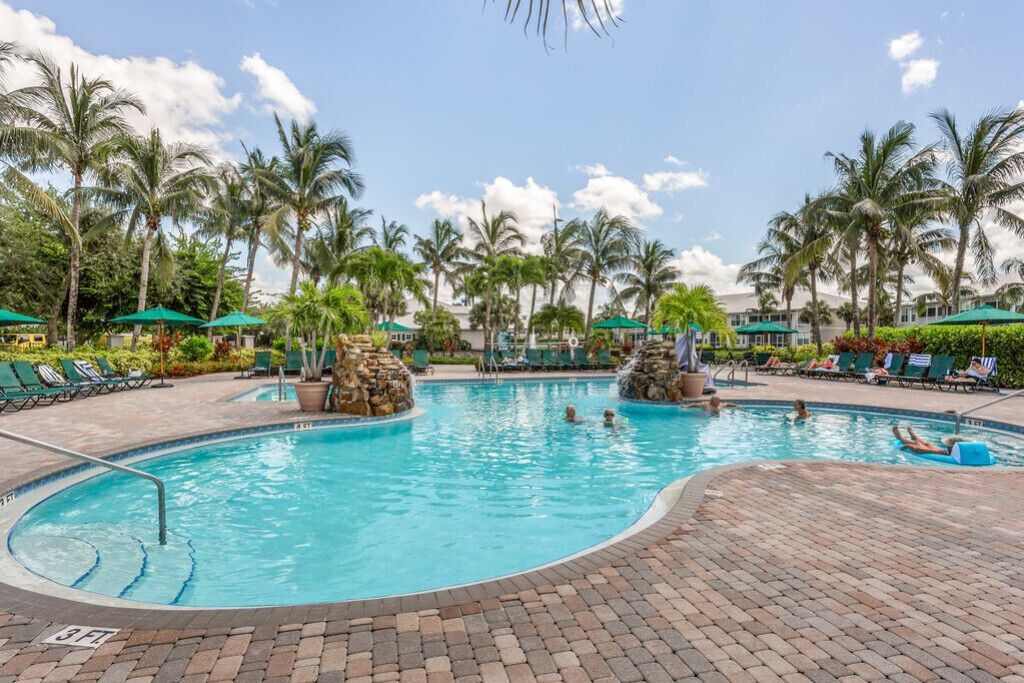 Photo of Outdoor in Naples