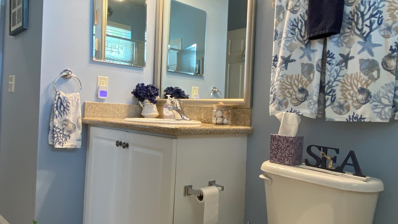 Photo of Bathroom in Naples