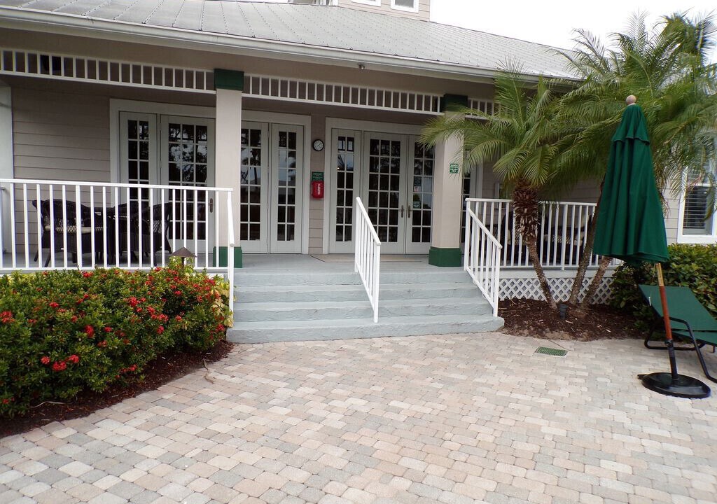 Photo of Outdoor in Naples