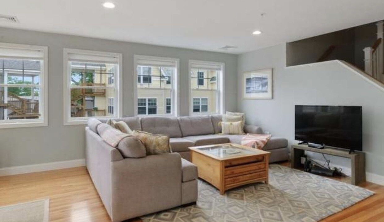 Photo of Livingroom in Ogunquit - Wells