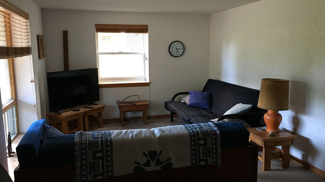 Photo of Livingroom in Thornbury