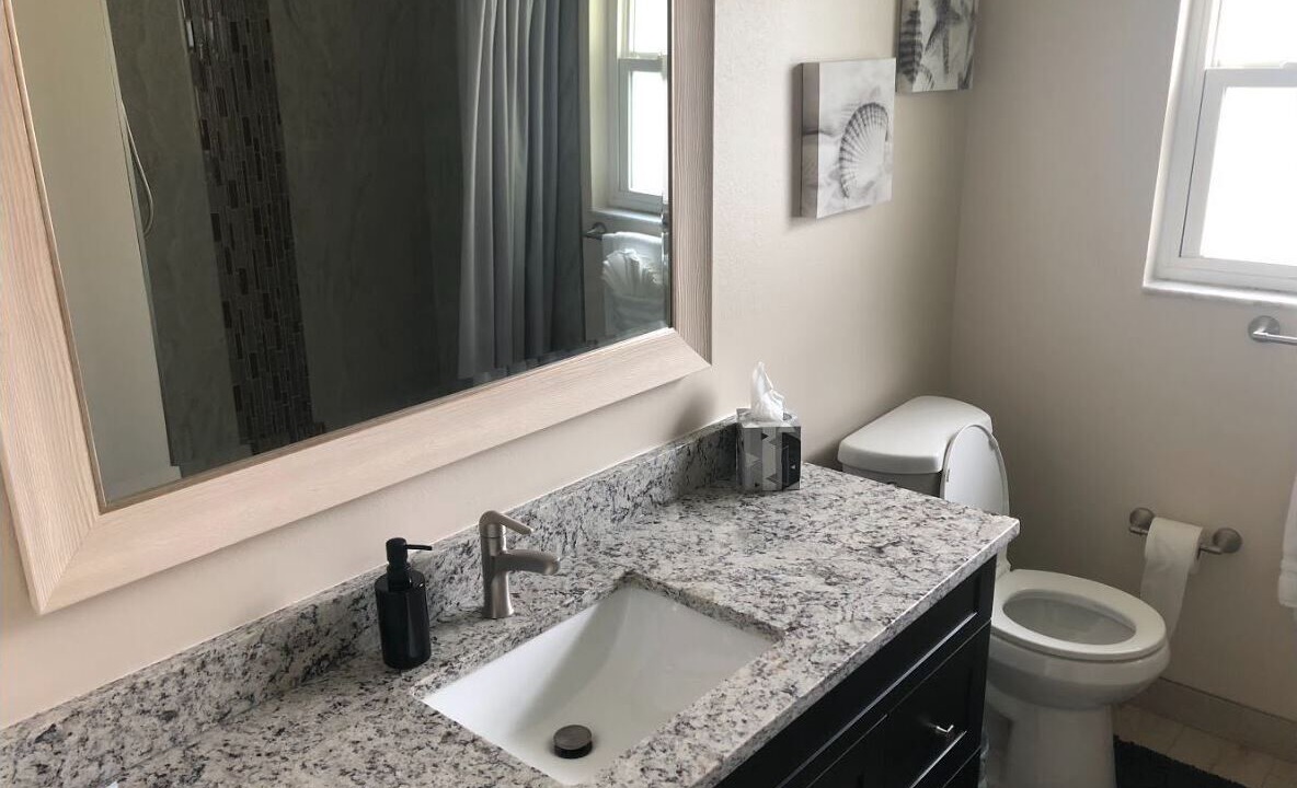 Photo of Bathroom in Venice Gardens
