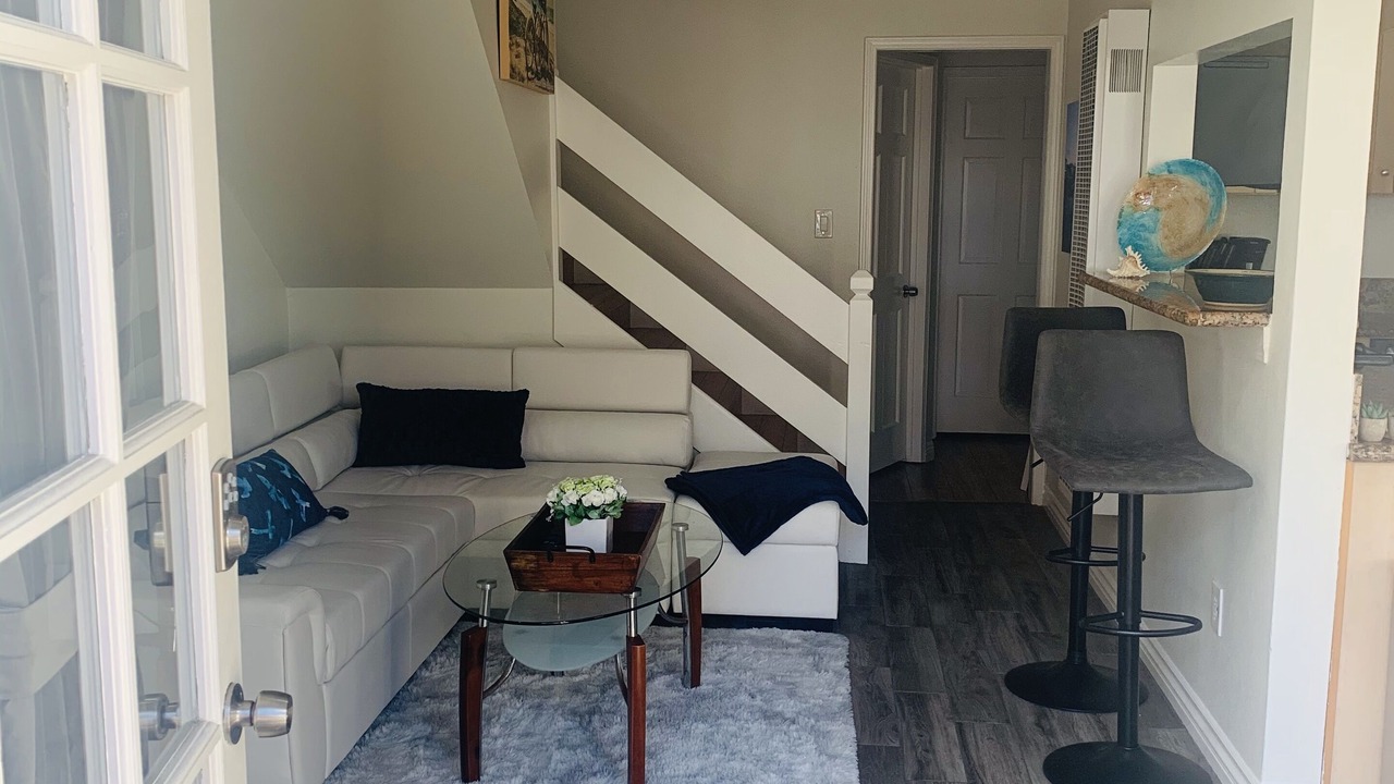 Photo of Livingroom in West Newport