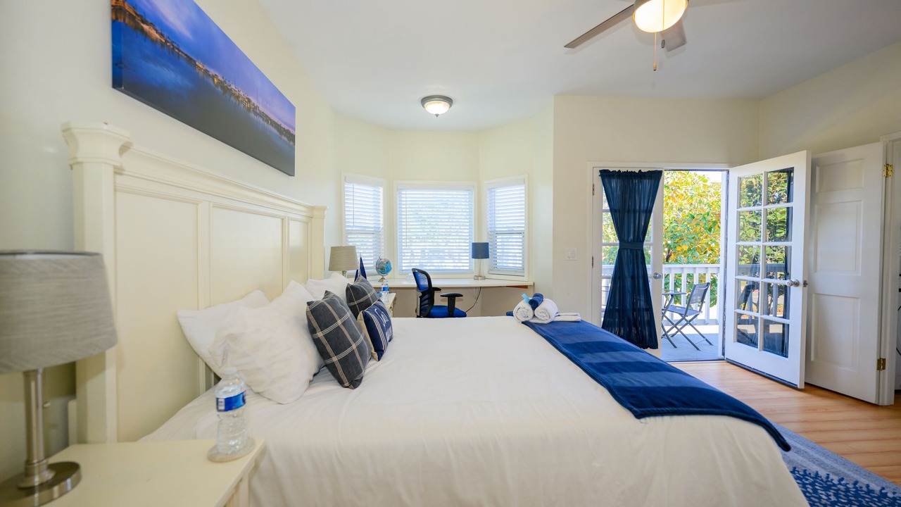 Photo of Bedroom in West Newport