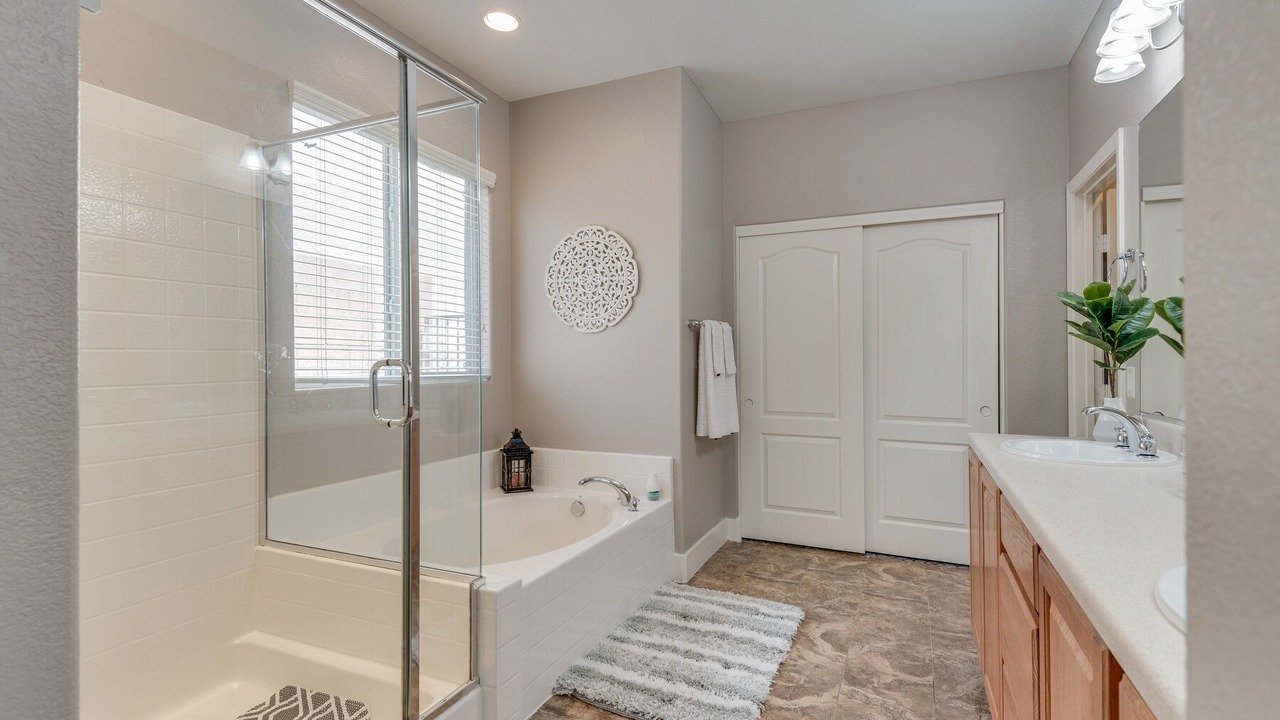 Photo of Bathroom in North Las Vegas