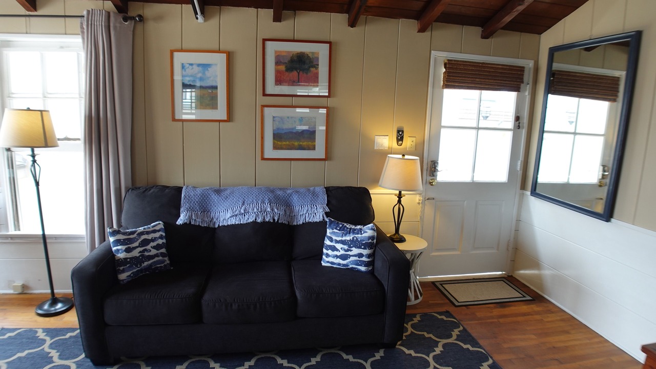 Photo of Livingroom in Newport Beach