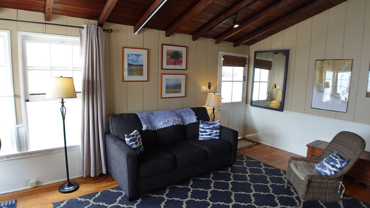 Photo of Livingroom in Newport Beach
