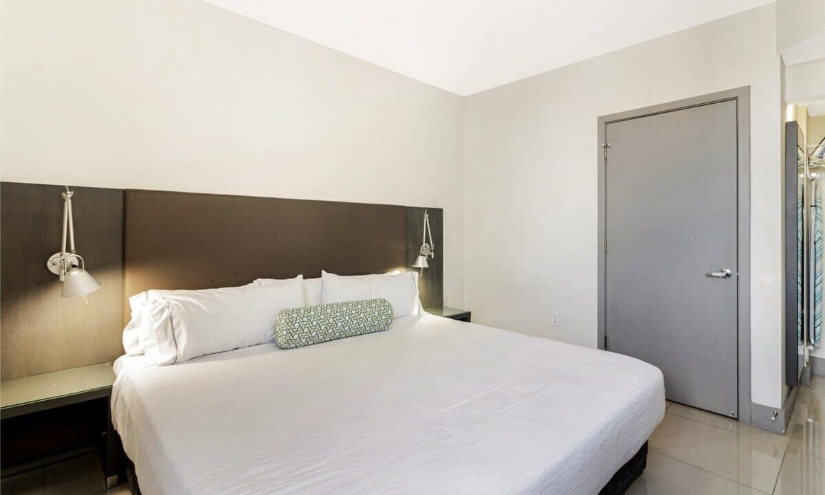 Photo of Bedroom in The Roads