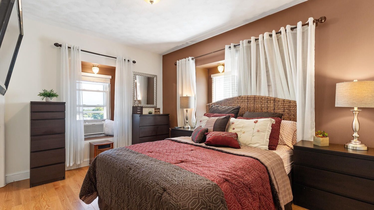 Photo of Bedroom in Revere