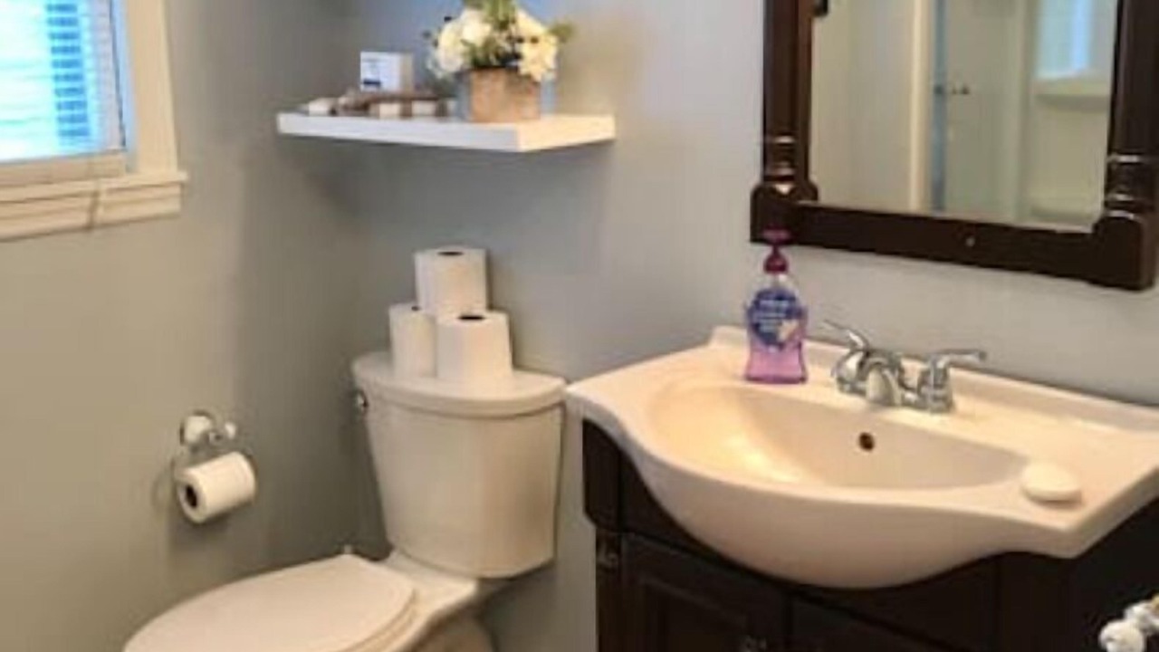 Photo of Bathroom in Mars Hill