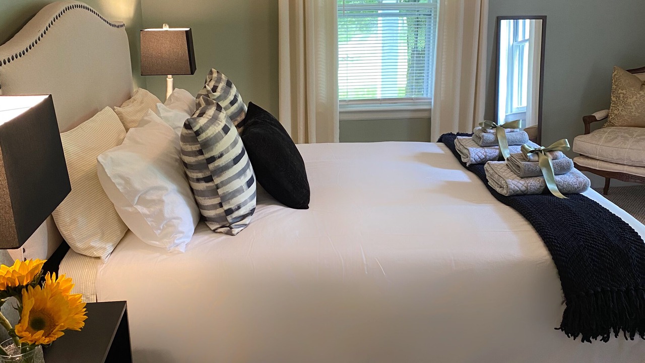 Photo of Bedroom in Mars Hill