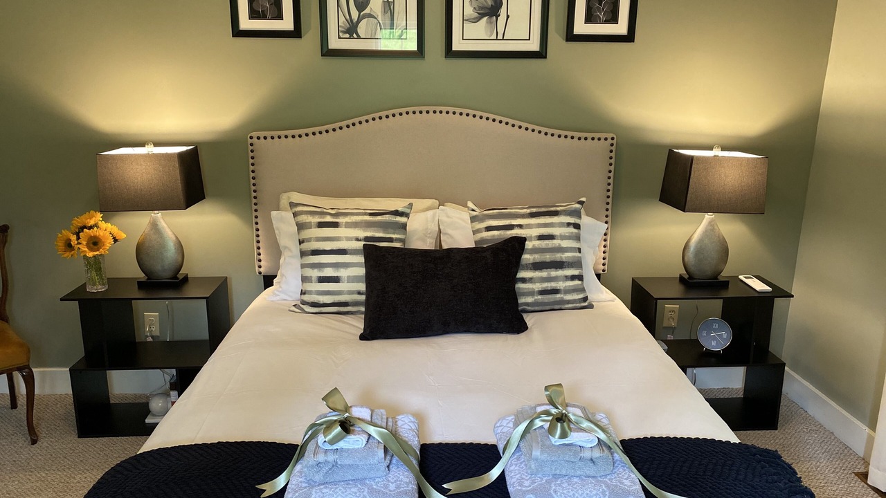Photo of Bedroom in Mars Hill