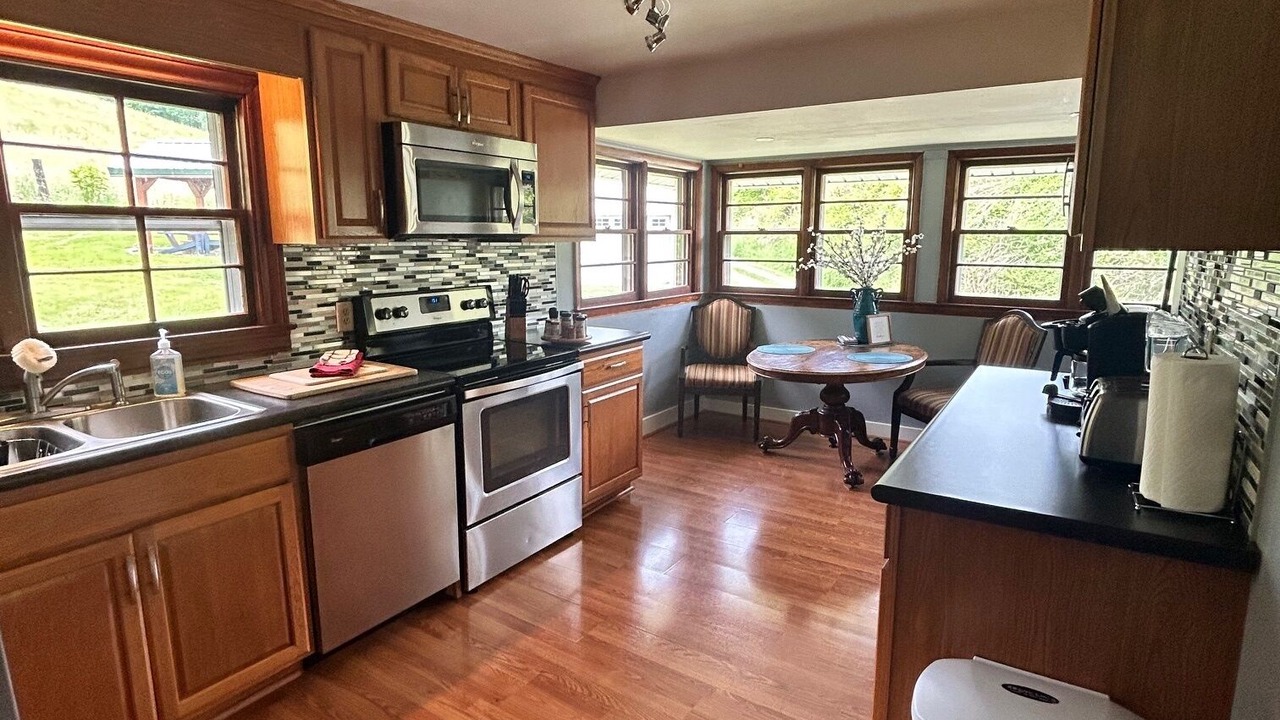 Photo of Kitchen in Mars Hill
