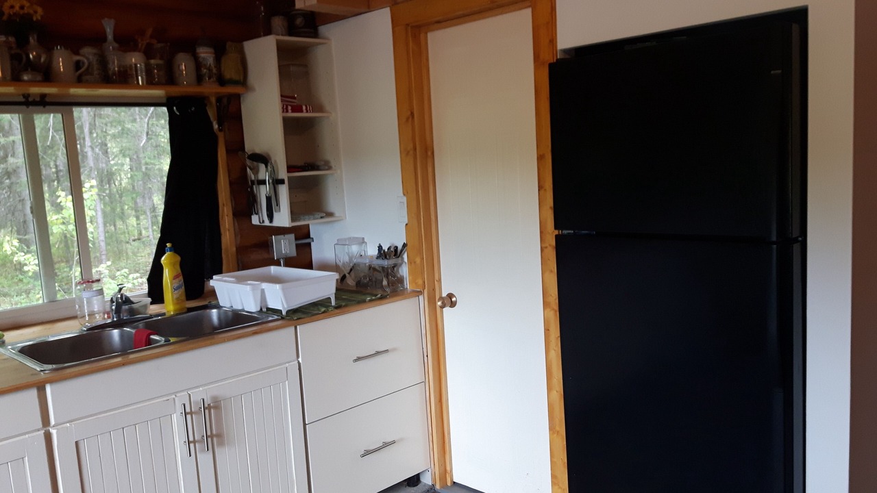 Photo of Kitchen in Sundre
