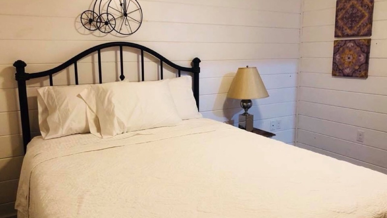 Photo of Bedroom in Mountain View